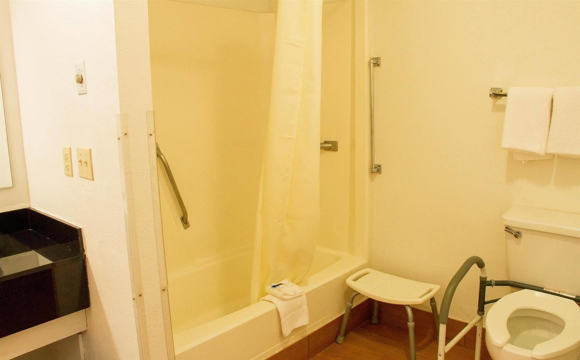 Motel 6-Cookeville, Tn Bagian luar foto