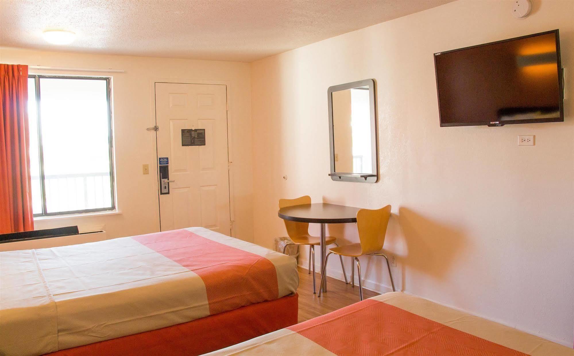 Motel 6-Cookeville, Tn Bagian luar foto