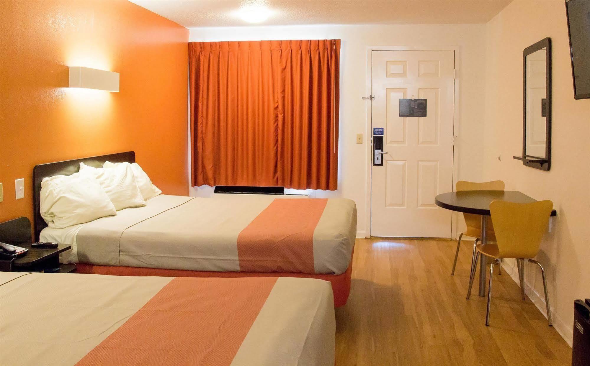 Motel 6-Cookeville, Tn Bagian luar foto