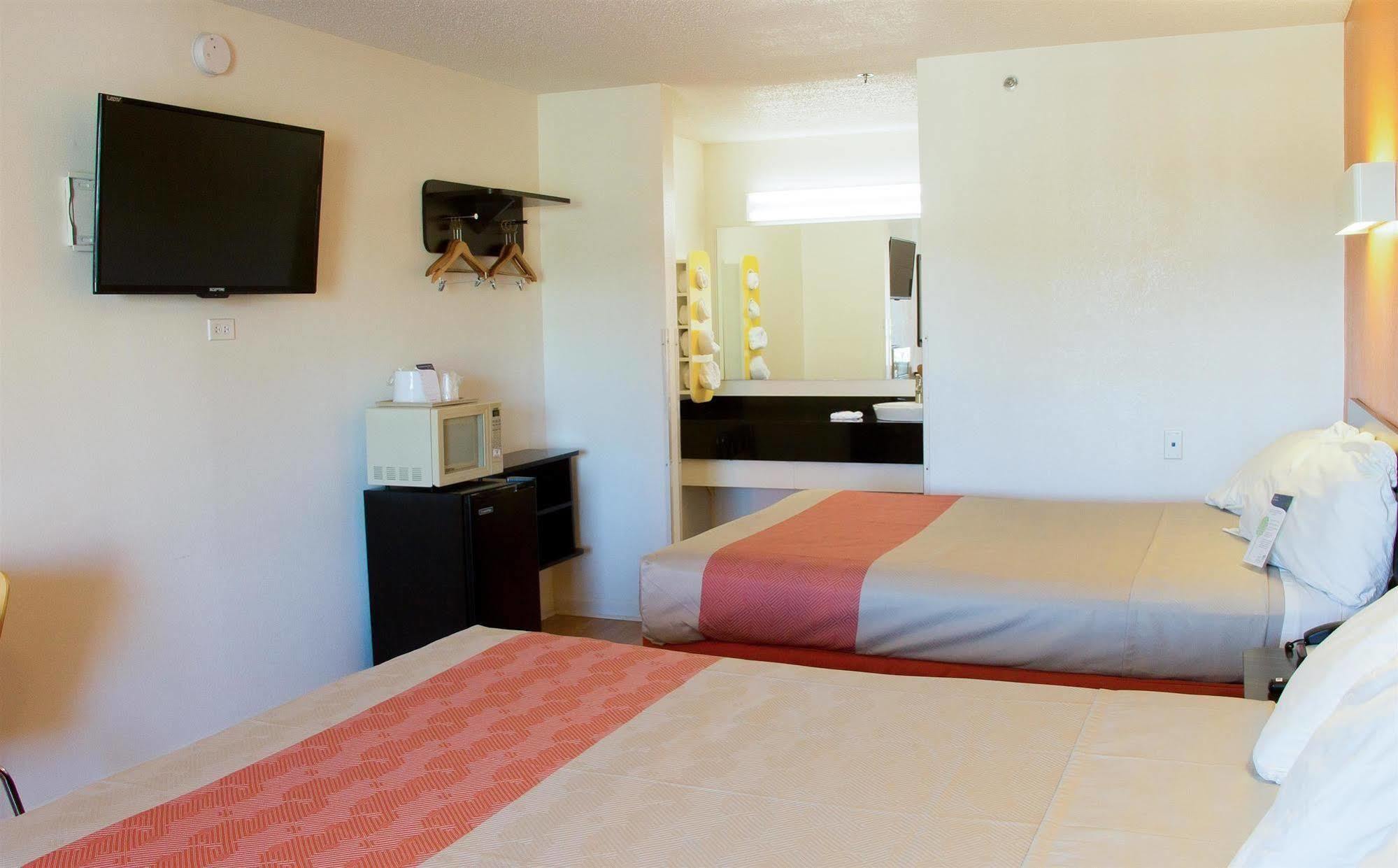 Motel 6-Cookeville, Tn Bagian luar foto