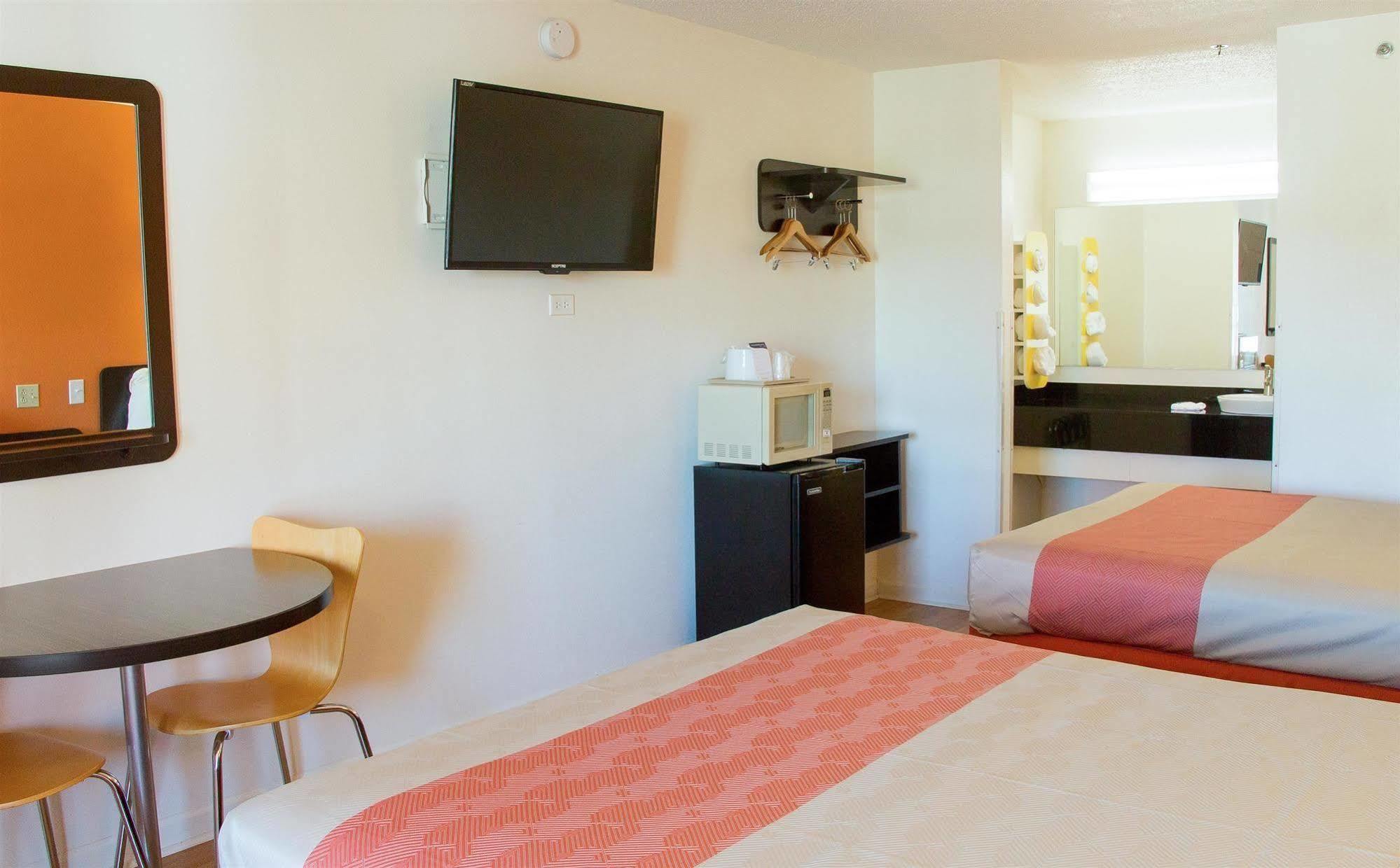 Motel 6-Cookeville, Tn Bagian luar foto