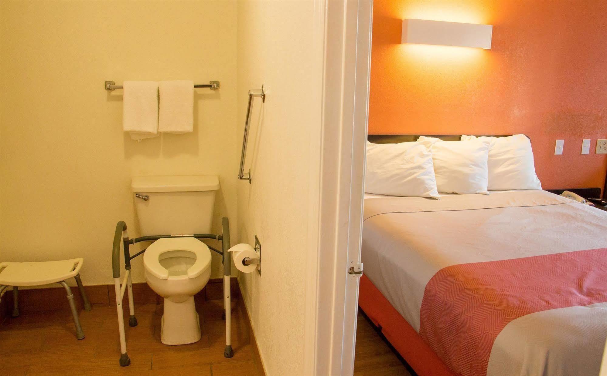 Motel 6-Cookeville, Tn Bagian luar foto